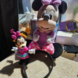 Minnie Mouse collection vintage dolls
